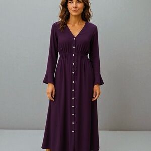 Gorgeous purple button front flare sleeve,dress from Paolino. Sz small. NWOTS.